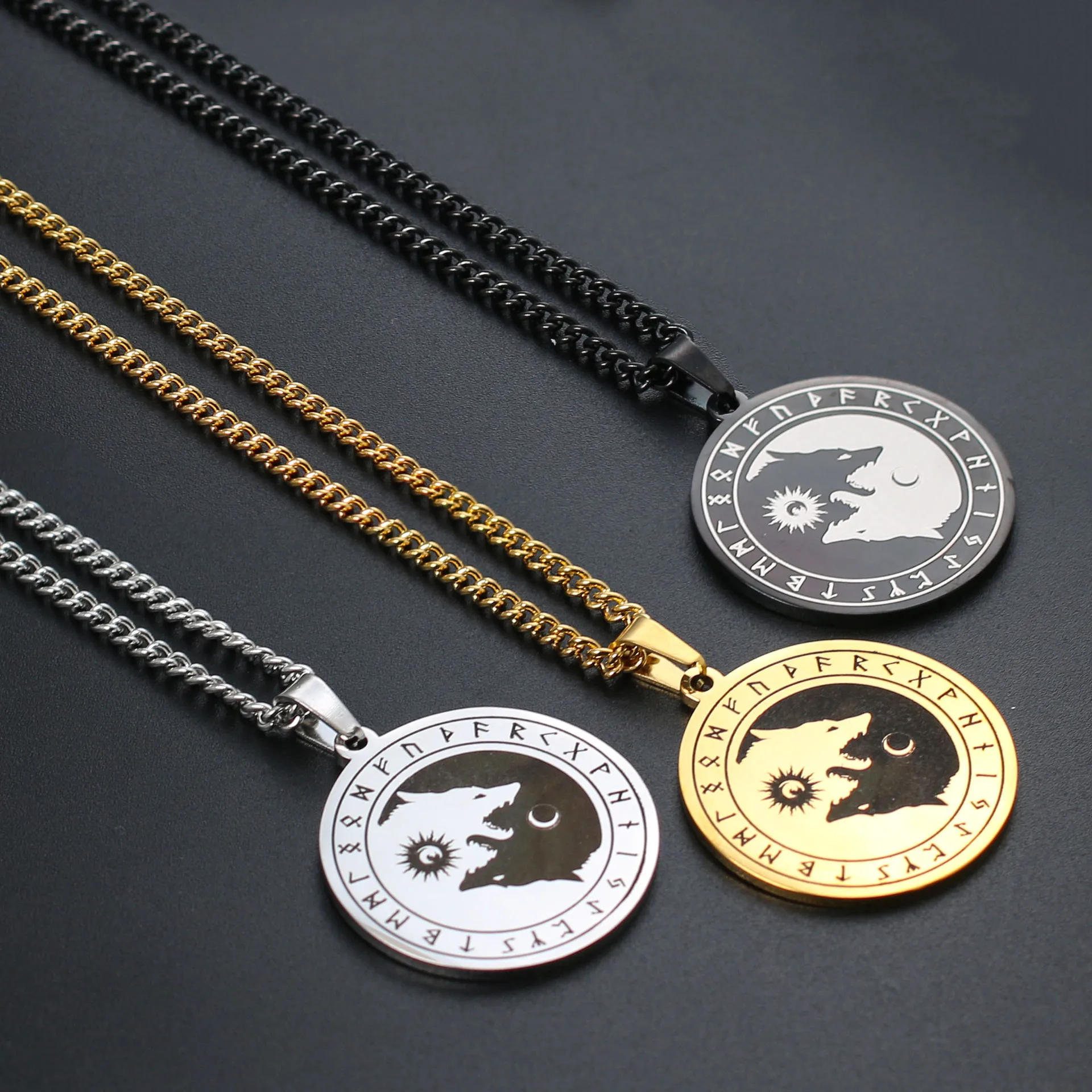 

Stainless Steel Viking Necklace Odin Wolf Head Sun Moon Rune Pendant Necklace Titanium Steel Vintage Viking Logo Necklace