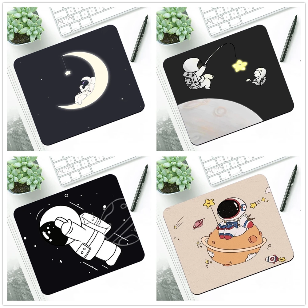 

Игровой коврик для мыши с милым рисунком астронавта, игровой коврик для клавиатуры, компьютерные аксессуары, Настольная защита, маленький к...