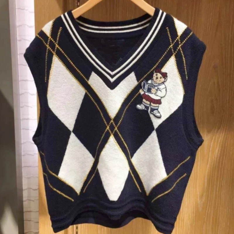 Новый зимний классический свитер с вышивкой Маленький медвежонок жилет