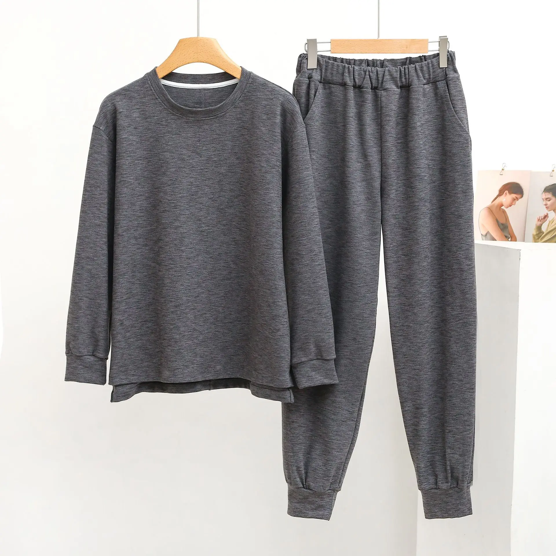 Women Thickened Homewear Sweater Suit Autumn/winter Symphony Flat Velvet Round Neck Short Front Long Back Fashion Thermal Home