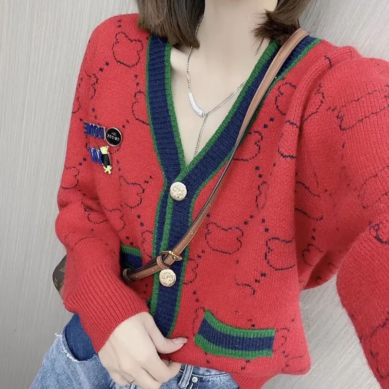 Женская одежда модные жаккардовые шикарные свитера на пуговицах с медведем