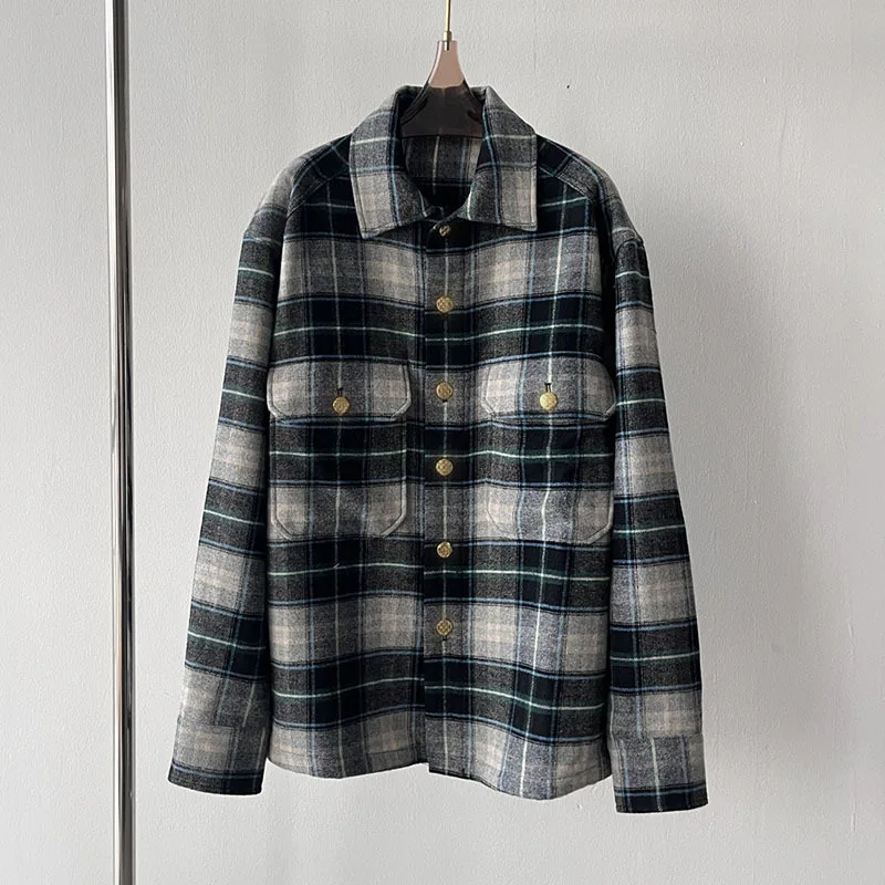 Рисунок 3 - Женская модельная винтажная шерстяная Блузка в клетку