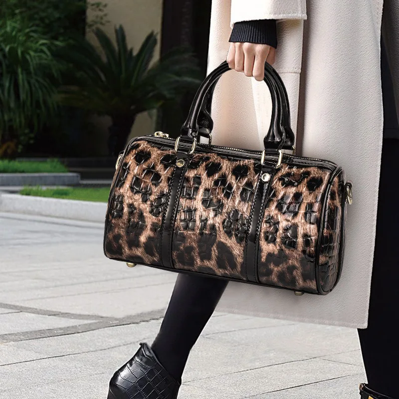 Leather handbag, leopard print handbag, new luxury handbag, large capacity shoulder bag, designer handbag