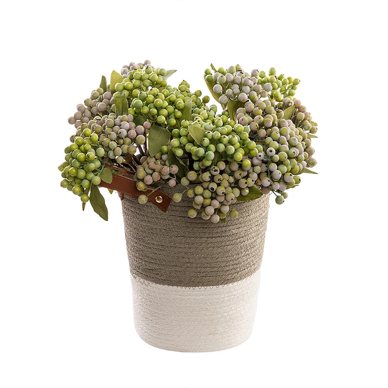 Ветка из зеленых бобин ягод для самостоятельной сборки свадьбы праздника дома