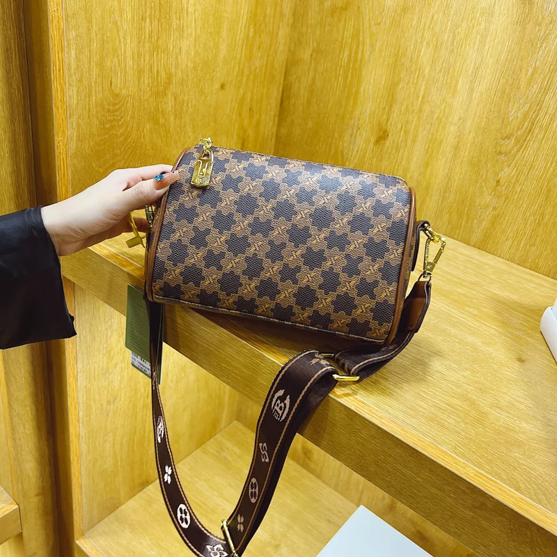 

Leimande 2023 New Autumn And Winter New High-end Niche Fashion Dumpling Bag All-match Messenger Bag Broadband Shoulder Waist Bag