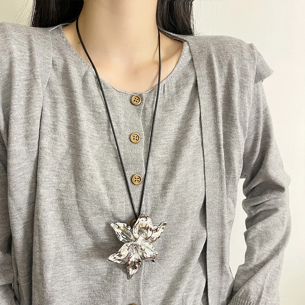 2024 новое роскошное преувеличенное ожерелье с подвеской в виде большого цветка