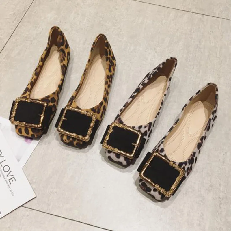Women Shoes Leopard   Flats Casual Slip-on Boat  Woman Footwear Elegant Ladies  Metal Design Luxury