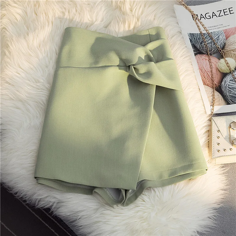 Solid Color A- Line Suit Shorts Female 2023 Spring and Summer Versatile High Waist Slimming Loose Small Wide Leg Short Pants