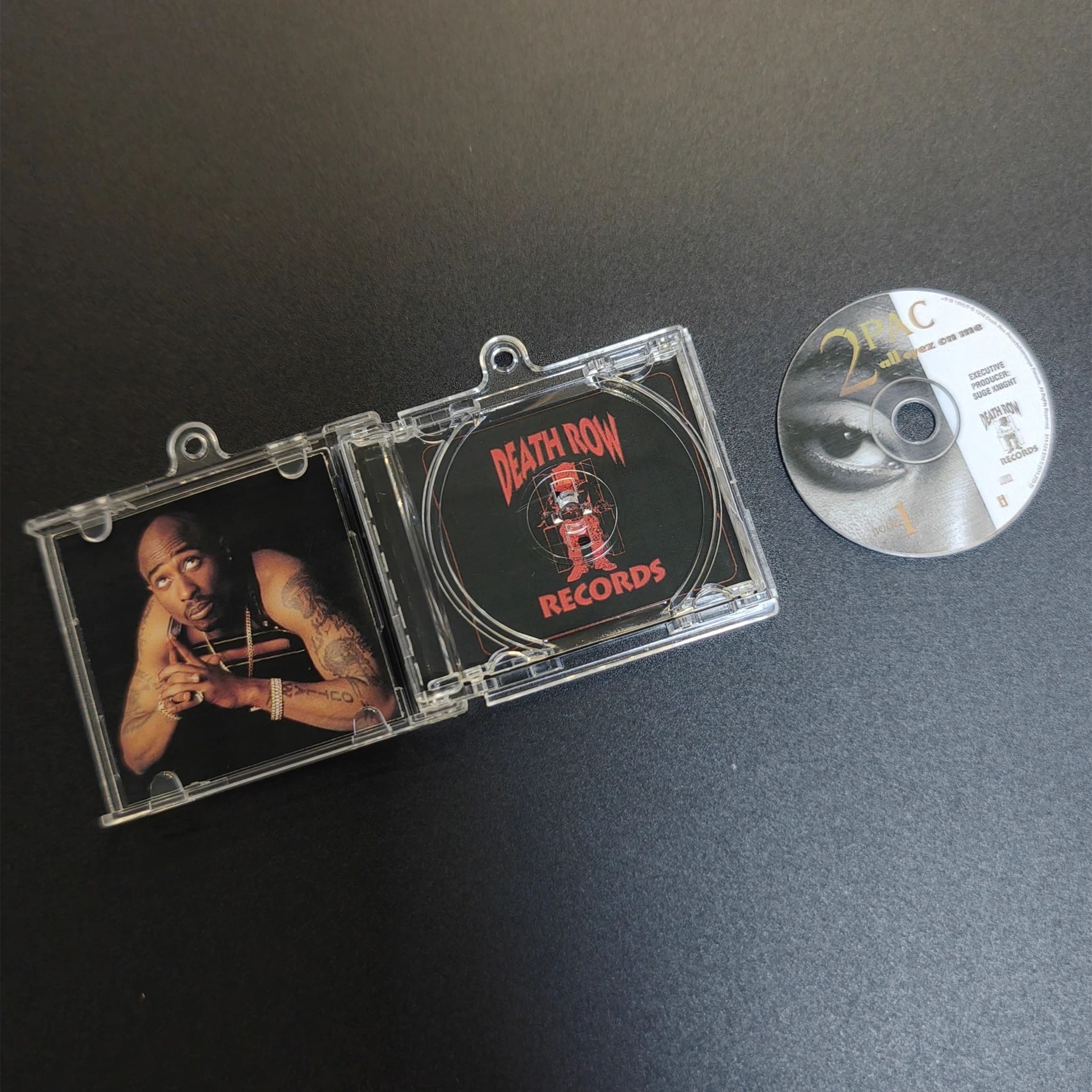 Фото Gangsta Rap Makaveli 2pac MINI Music CD NFC Брелок для ключей Play Song All Eyez on Me Альбом Me Against The World Брелок для косплея Подвеска №3