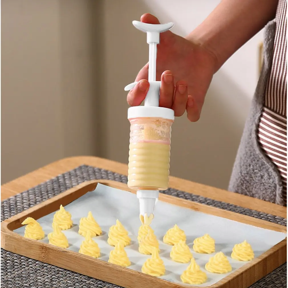 

New 8 Pipe Nozzles with Syringe Plastic Cream Baking Nozzle Dispenser Icing Pastry Cream Tips Pastry Tube Decoration Tool