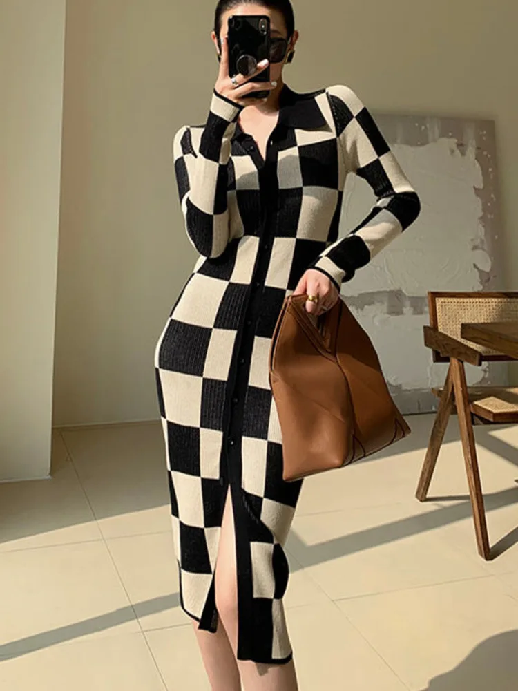 

French Vintage Fashion Checkerboard Knee Length Knitting Dress Women's Fall Winter New Style Casual Sweater Dress Bodycon Robes