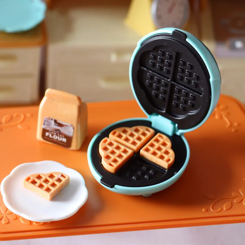 

Miniature Waffle Toaster Model Items Kitchen Toys Pretend Play Making Food For Doll House 1:12 Dollhouse Ob11 Dolls Accessories