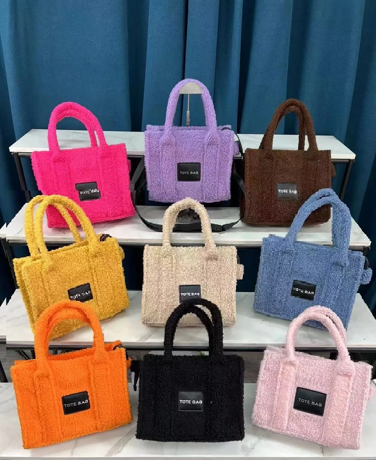 

THE TOTEBAG 2024 New Tote Bags for Women Fashion Simple Plush Handbag Shoulder Bag Messenger Bag Lamb Hair Ins Designer