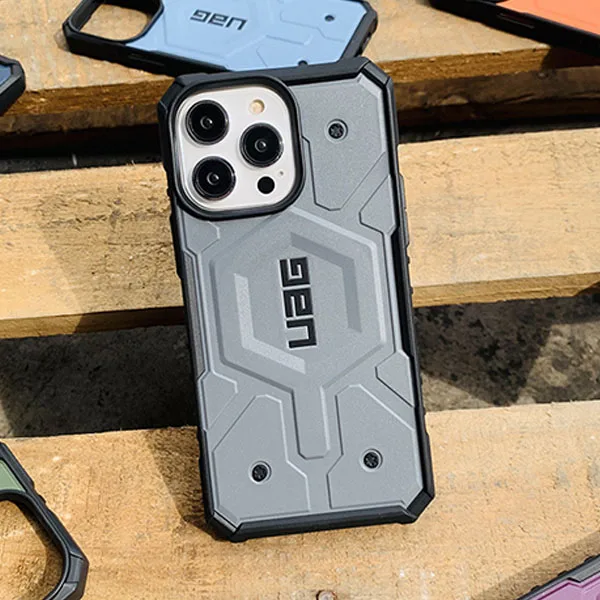 

Противоударный чехол для телефона IPhone 14 Pro Max 13 12 Plus Magsafe, бронированный чехол для телефона с беспроводной зарядкой для IPhone 13 14 Pro Max Plus