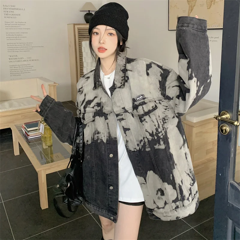 Фото Женское джинсовое пальто Design Sense Tie-dye со вкусом Гонконга, весна 2025, толстая мм, демонстрирующая тонкую свободную верхнюю куртку Tide X4 №1