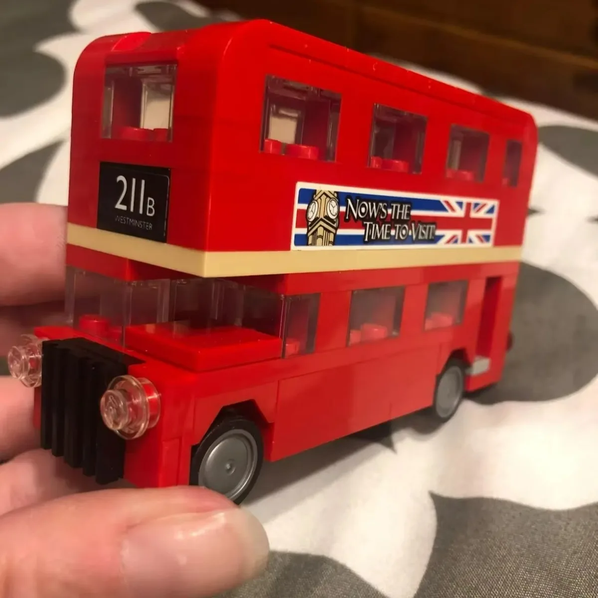 LEGO Creator Double Decker London Bus 40220 Ретро-автобус с поворотными колесами плюс прозрачные окна и световые элементы (118 шт.) (art.: 3920cd3dfa282) - 3920cd3dfa282