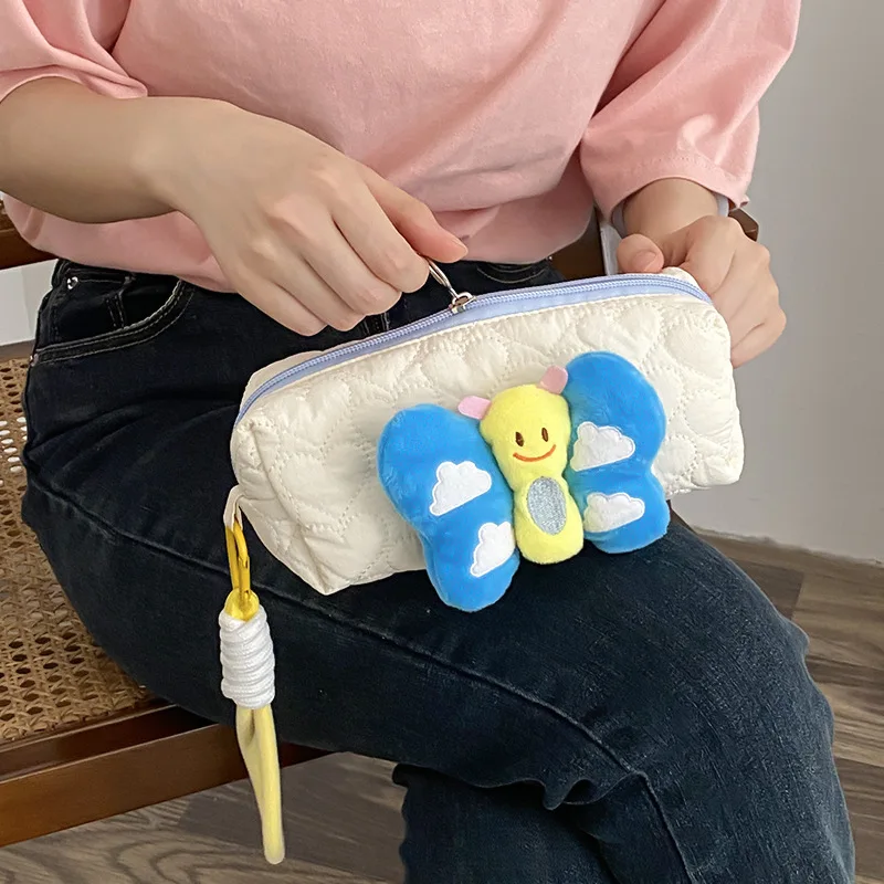 

Hylhexyr милый мультяшный 3D пенал с бабочками для девочек сумки для хранения кистей для макияжа стеганый пенал из полиэстера с застежкой-молнией