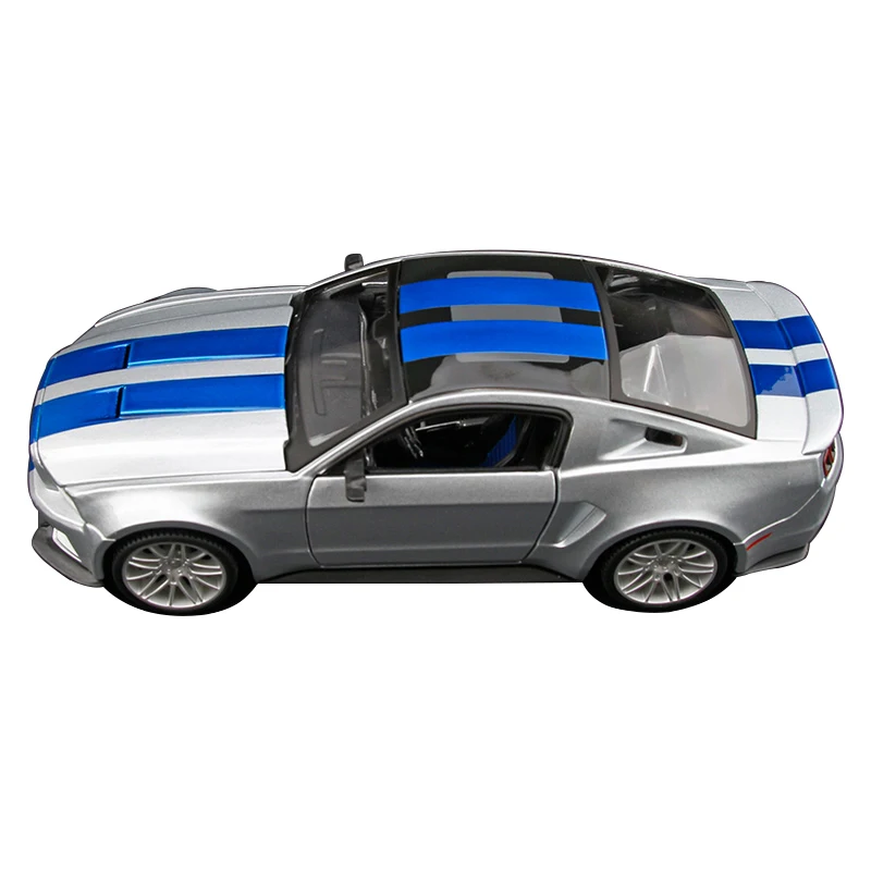 Модель автомобиля Ford Mustang GT Racer 2014 1:24 из сплава
