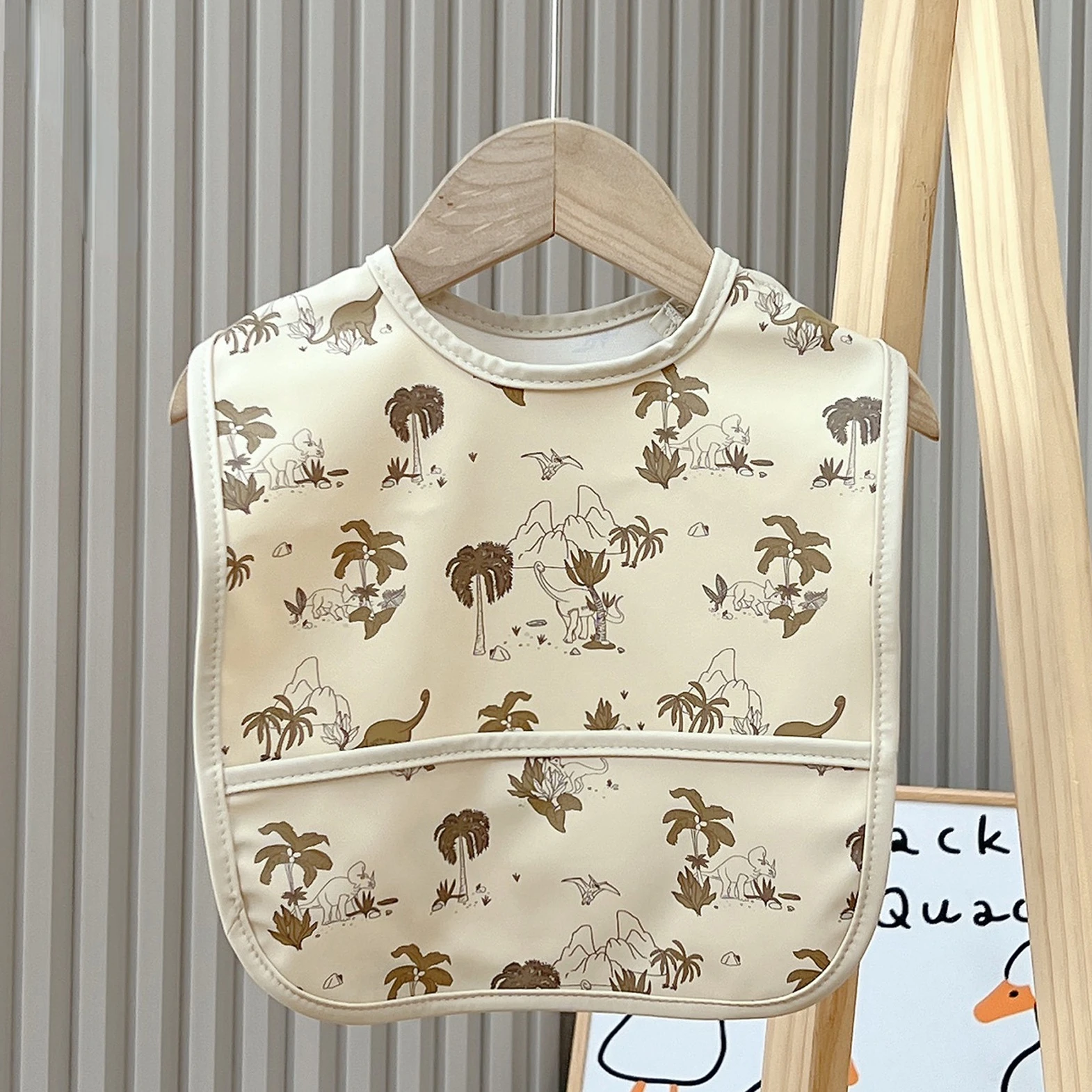 

Boys/ Girls Baby Bibs Stuff Waterproof Baby Bibs Cartoon Newborns Bibs Cloth Baby Scarf Bandana Bibs Feeding Baby
