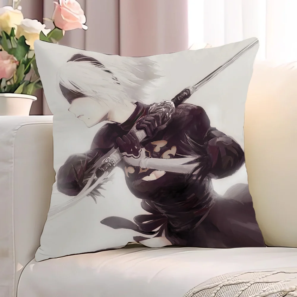 Плюшевая подушка N-Nier