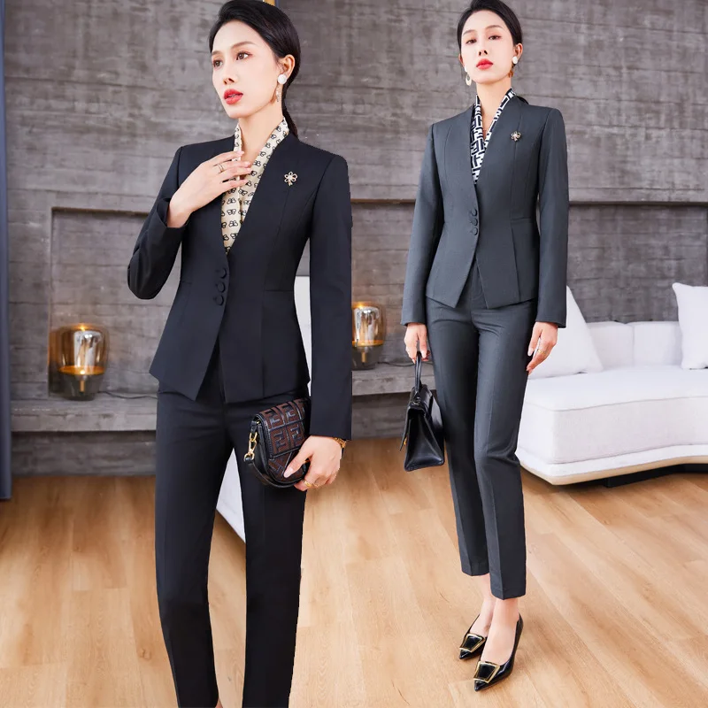 Женский деловой костюм на осень и зиму модный высококлассный темпераментный