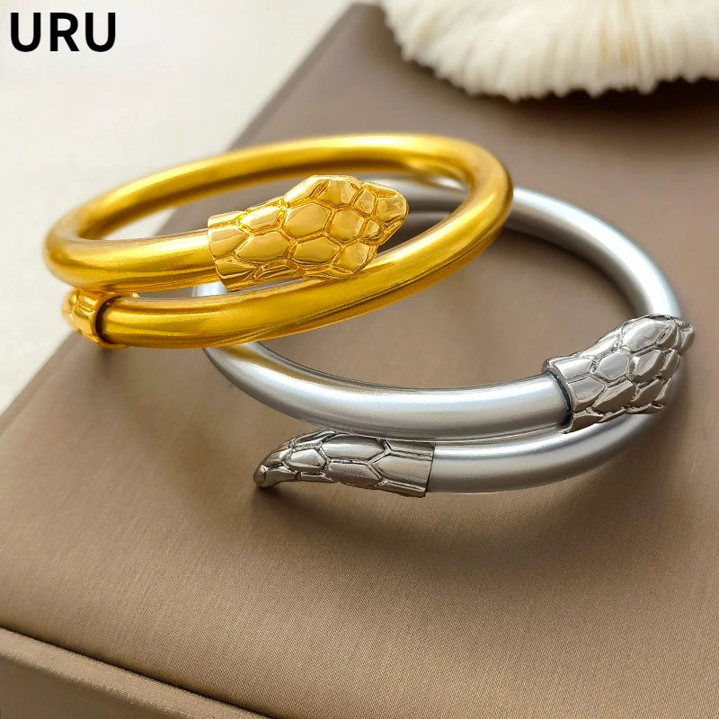 

Trendy Jewelry Personality Snake Bangle 2023 Trend New Hot Sale High Quality Plastic Tube Inner Silicone Bracelet For Women Gift