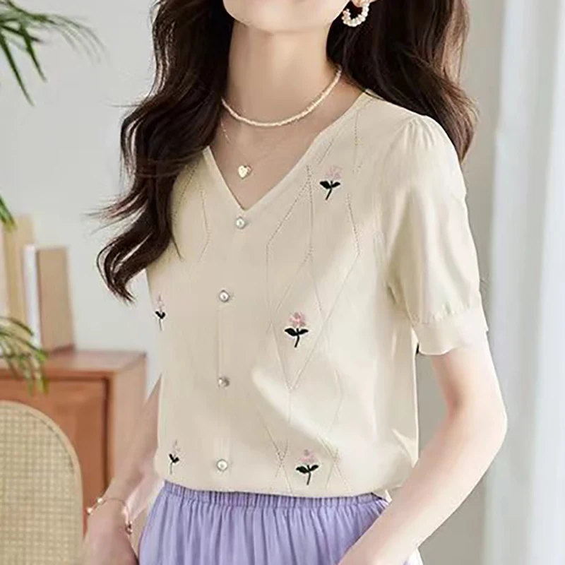 

Embroidery Flower Knitted Short Sleeve T Shirt For Women Summer Thin Hollow Out Tee Shirt Femme Casual Clothes Camisetas Mujer
