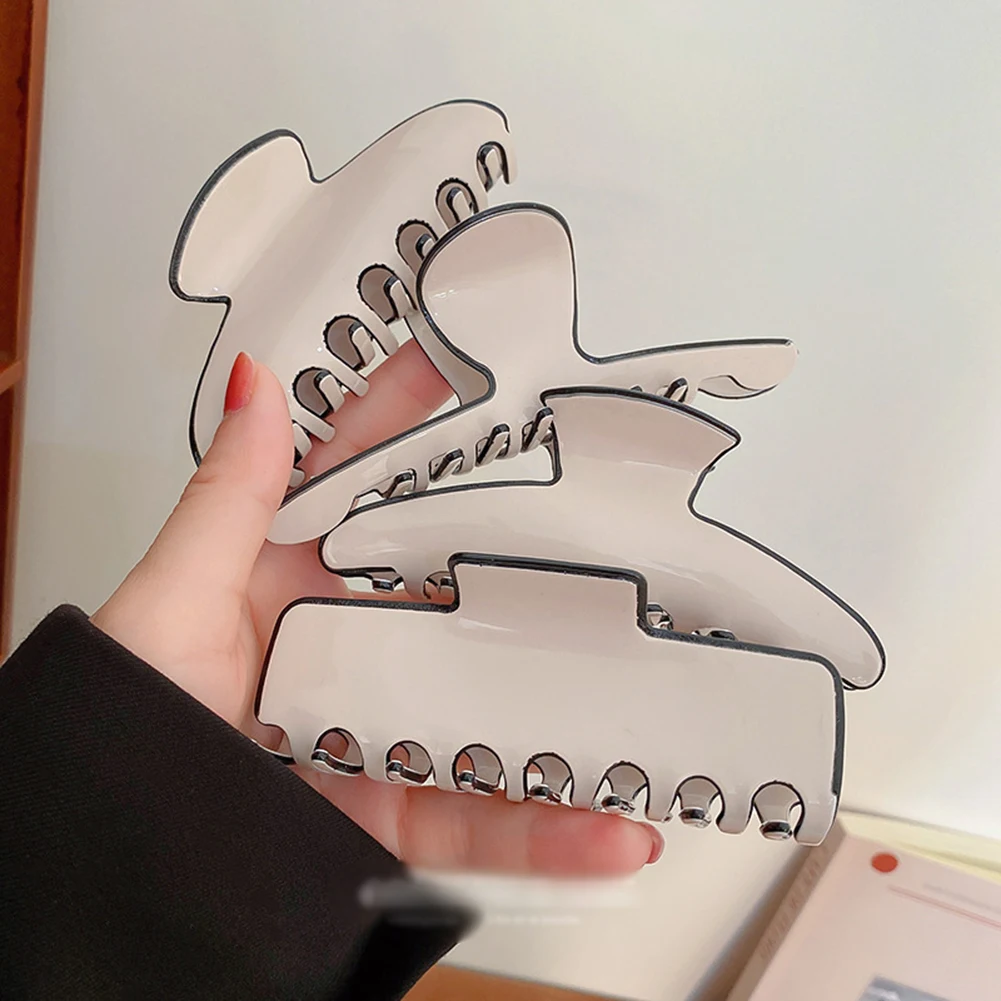 

Vintage Hair Claw Acrylic Hair Claws Makeup Bath Hair Accessories Geometric Hairpin Shark Clip Headwear for Women Hair Clip