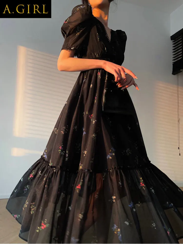 

A GIRLS Floral Dress For Women 2023 Fashion Vintage Short Sleeves V Neck Summer Dress French Style Folds Pullover Maxi Dress
