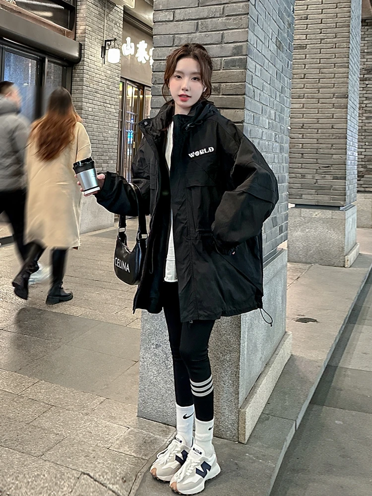 Черная женская куртка 2024 новый популярный весенний дизайн плащ корейской серии