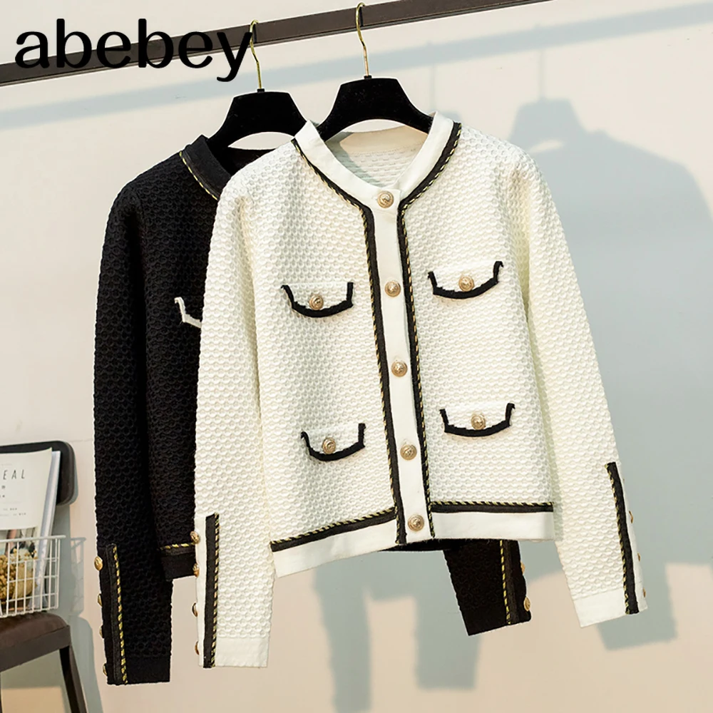 

Elegant Patchwork Plaid Metal Button Up Knitted Sweater Cardigan Women Spring Autumn White Black Top Long Sleeve O-Neck Tops