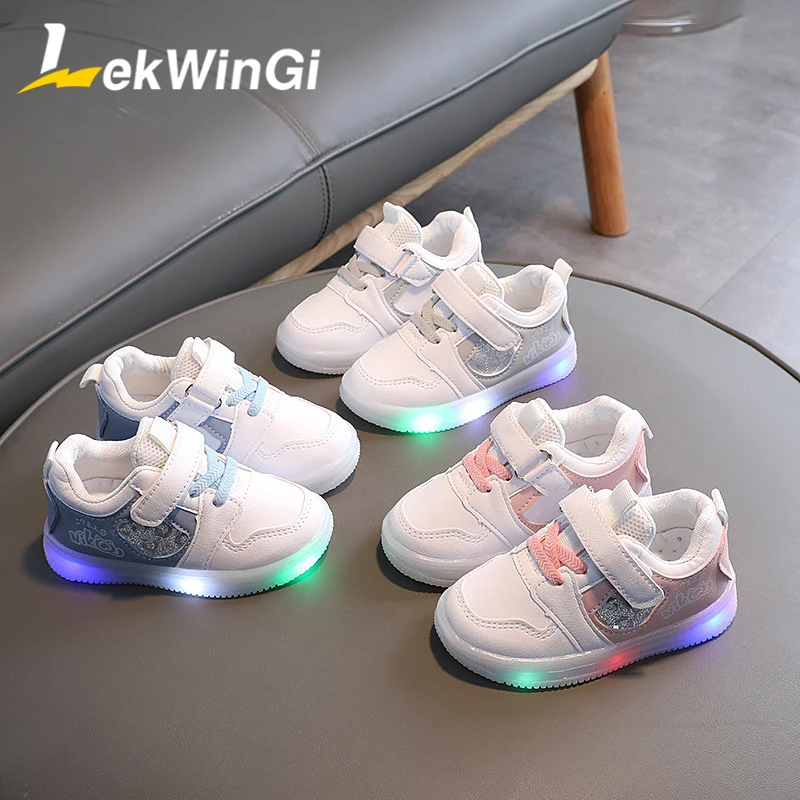 

Size 21-30 Children Glowing Sneakers Kids Led Shoes Soft Bottom Light Up Sneakers Boys Girls Running Sneakers tenis infantil