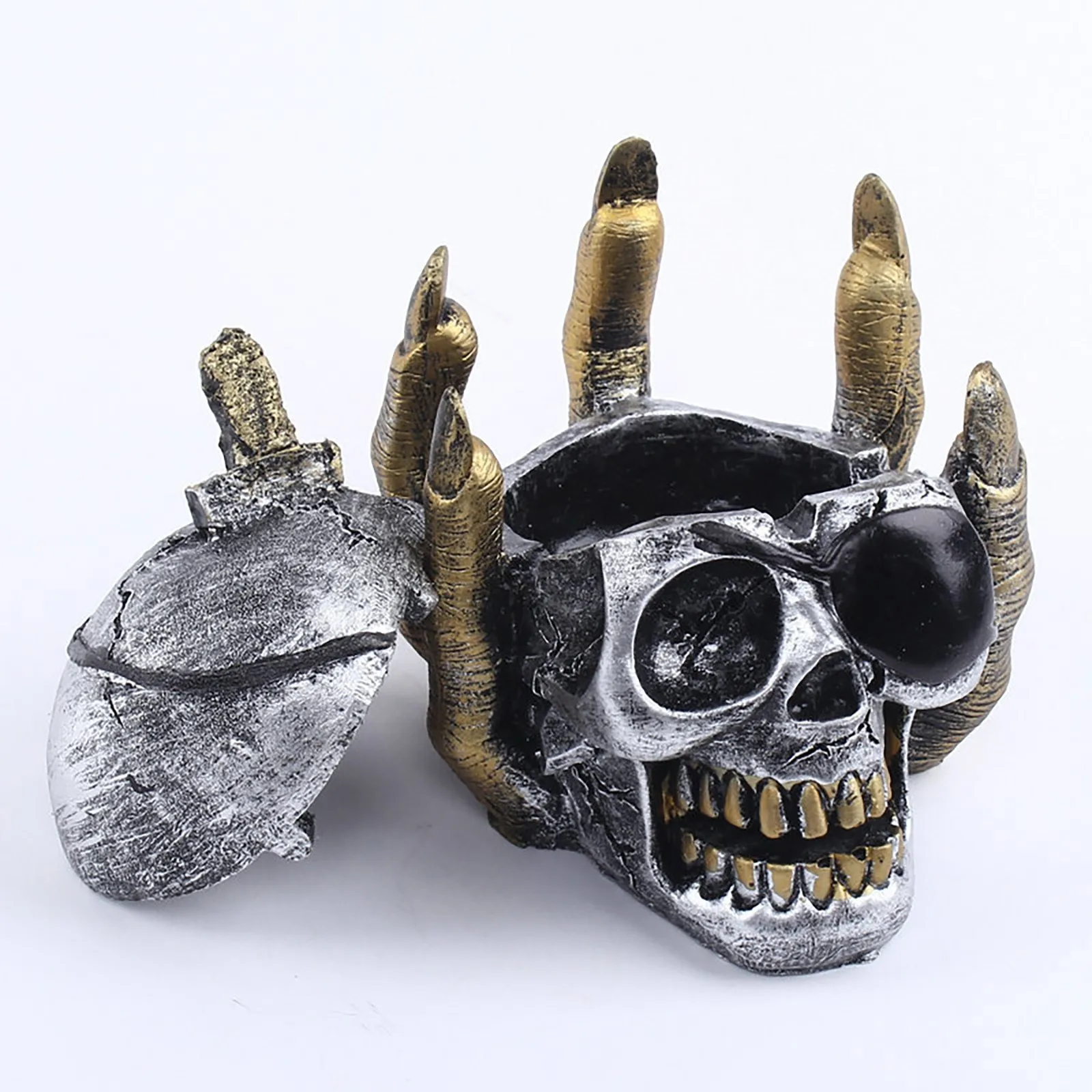 

Halloween Supplies Bar KTV Decoration Supplies Skeleton Head Ashtray Savings Can Skeleton