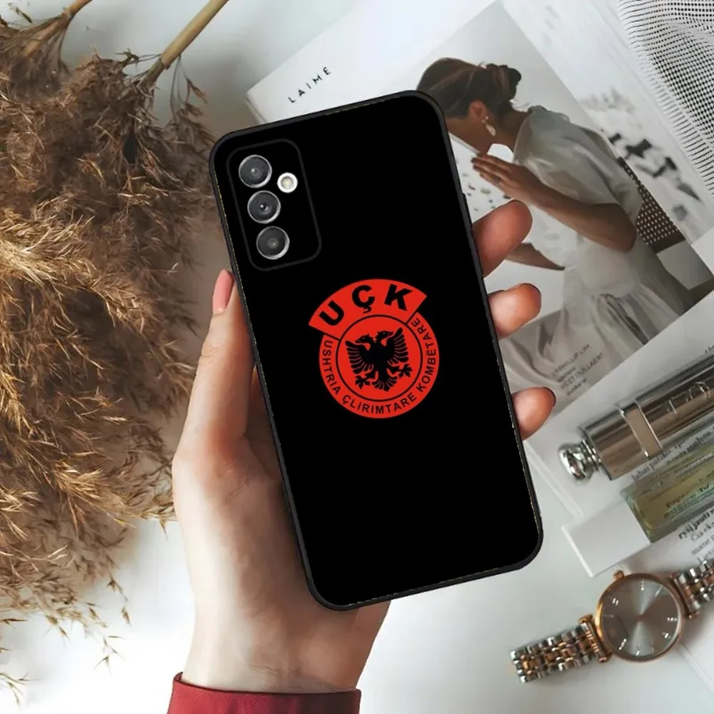 Чехол для телефона UCK Kosovo Liberation Army Samsung S24 23 22 30 21 10 9 Ultra Plus Lite FE 5G черный мягкий чехол