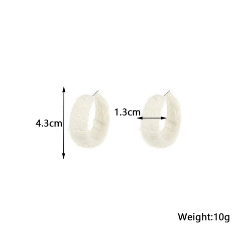 Guangtuo Цинковый сплав круглые серьги с мехом