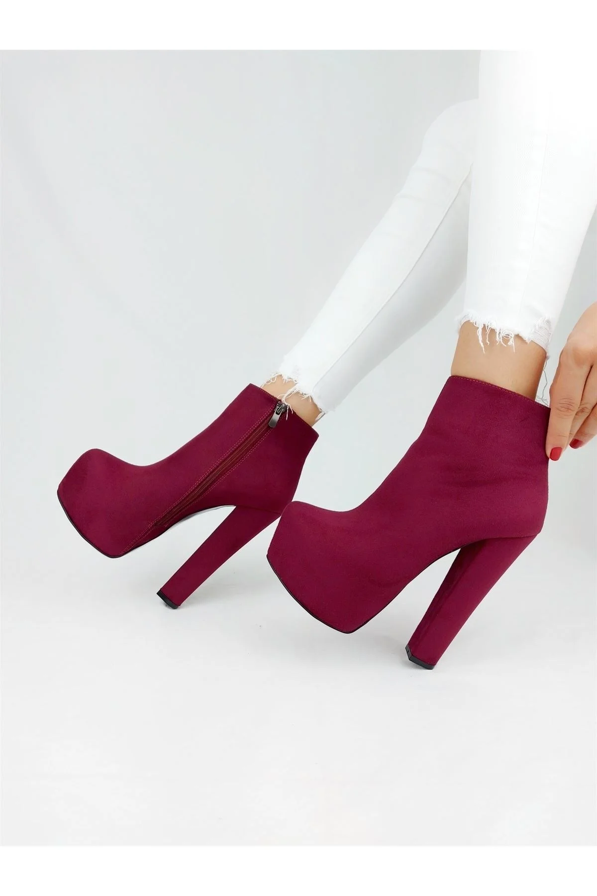 

Tailstock Burgundy Suede High-Heeled Boots
