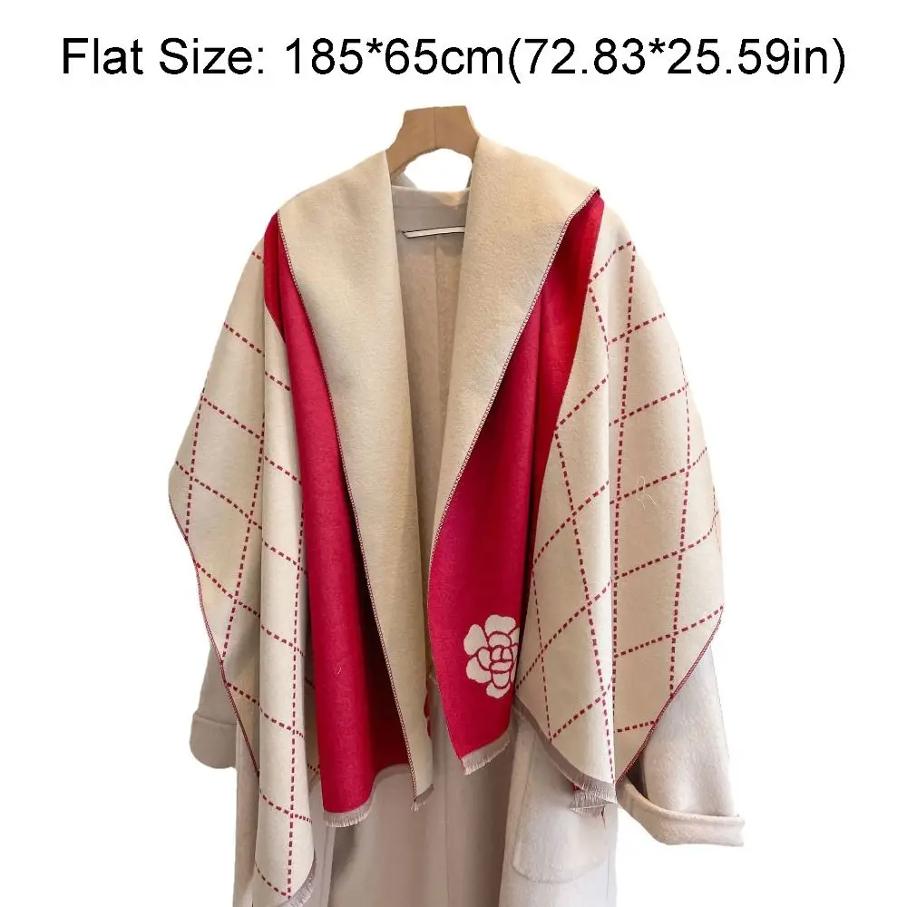 Женская осенне-зимняя теплая шаль с камелией утепленная длинная пашмина