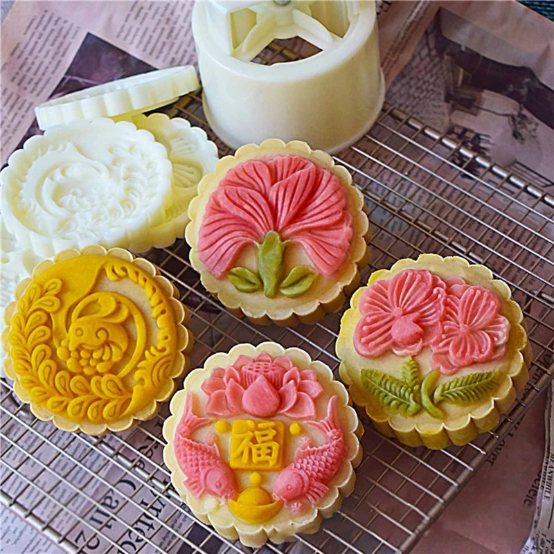 

Mooncake Moulds 3D 4 Different Shapes Mooncake Baking Accessories Hand-pressing