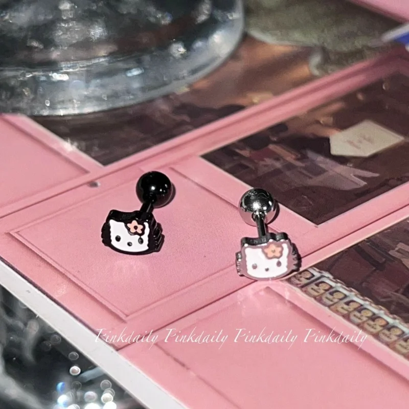 

2PCS Sanrio Hello Kitty Titanium Steel Stud Earrings Cartoon Animation Does Not Lose Color Cute Kawaii Jewelry To The Girl Gift