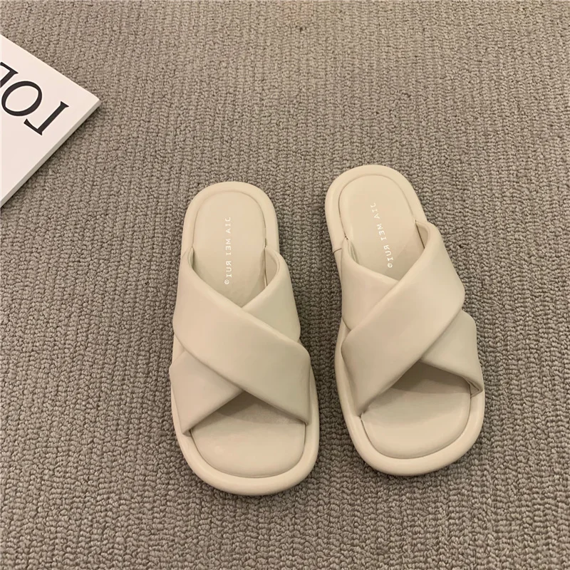 

Flat Slippers Women Outdoor Fashion Summer Ladies Shoes Solid Color Light Casual Woman Sandals Leisure Slipper Chaussure Femme