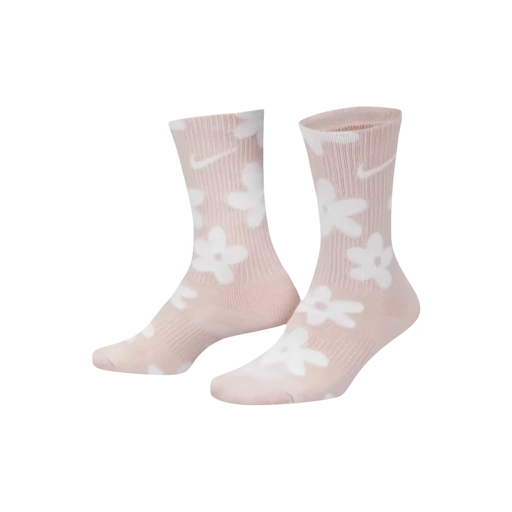 Фото Длинные носки Nike Soft, Simple, Comfortable, Odor-Resistant, Versatile, Stylish (унисекс), 3 пары в упаковке, розовые DH6297-901 №4