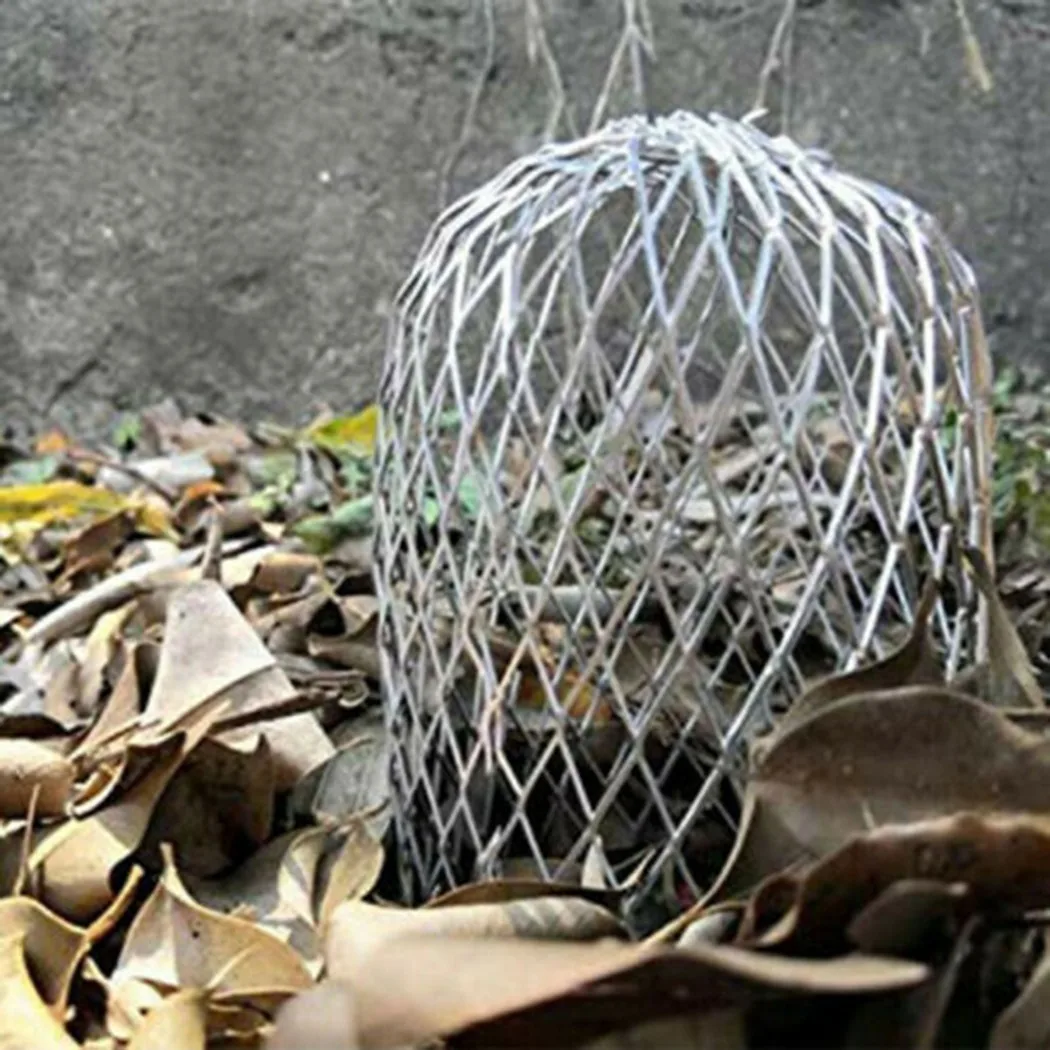 

Pack Of 4 Metal Gutter Leaf Debris Trap Guard Drain Pipe Cover Downpipe Pipe Protection Waterproof Gutter Mesh