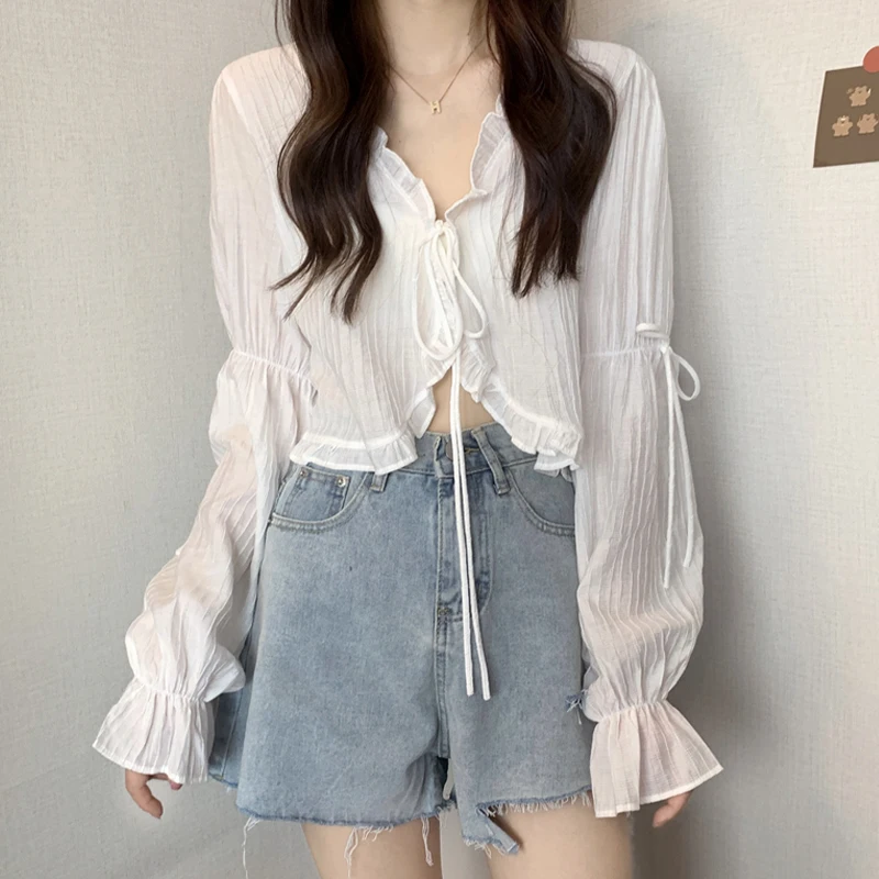 

V-Neck long sleeve sunscreen Shirt Jacket Women's summer thin 2022 new design sense niche super hot short top