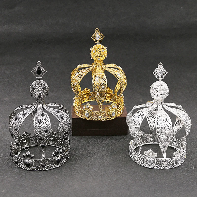 

Castle Metal Crown Cake Crown Topper King Retro Black Headdress Baroque Ornaments