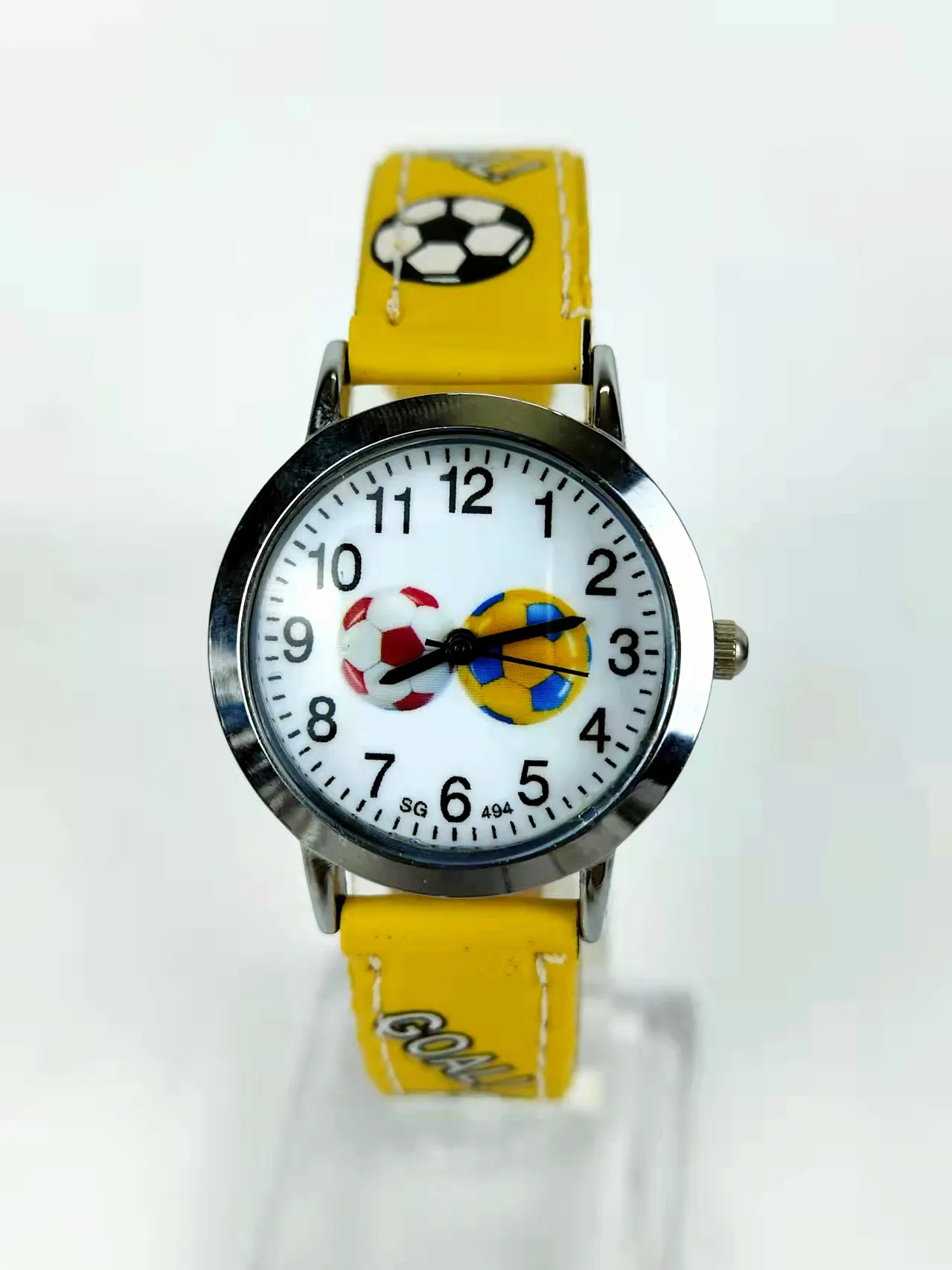 Детские часы 2021 Мультяшные с футбольным мячом для мальчиков кожаный ремешок