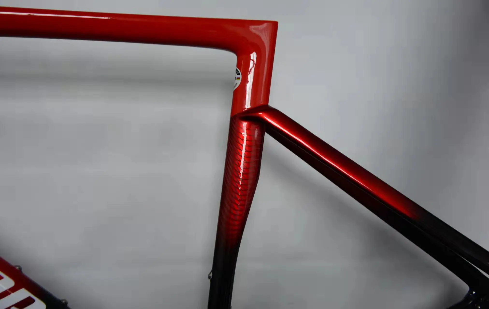 

Новинка 2022, карбоновый комплект SL7 для дорожного велосипеда, внутренняя кабельная прокладка, плоский диск с резьбой, 700C, карбоновая рама для ...