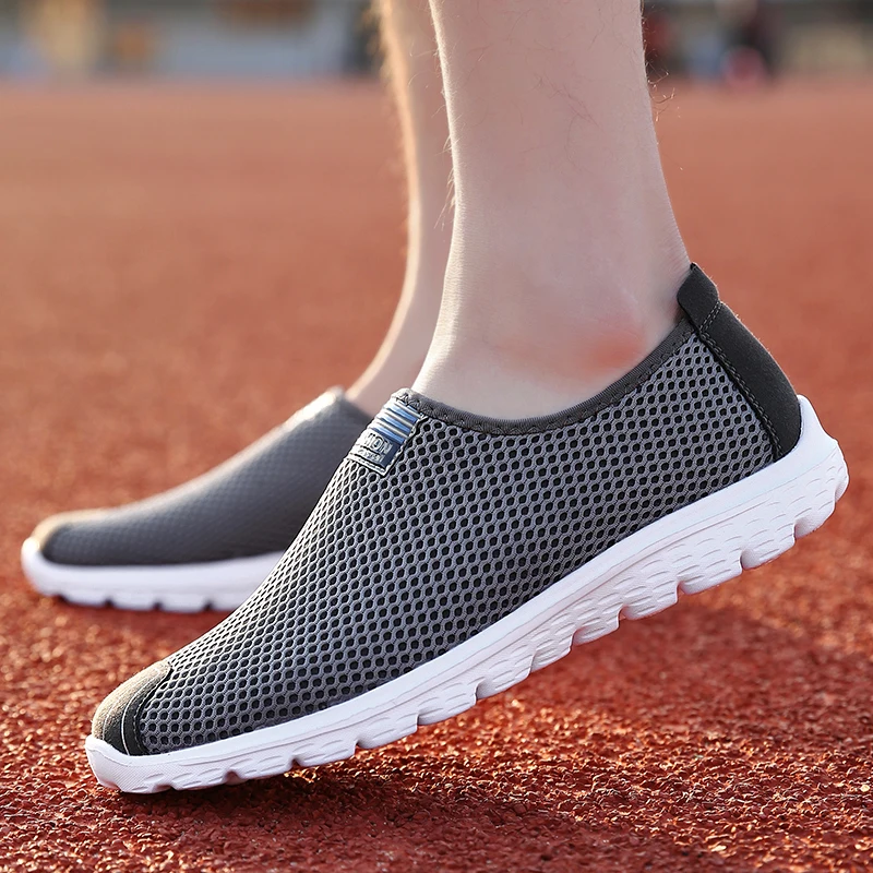 Mens Womens Super Light Walking Shoes Air Mesh Sport Sneakers Breathable Slip-on Flat Sneakers Loafers