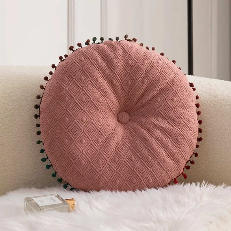 

Круглая махровая подушка Coussin