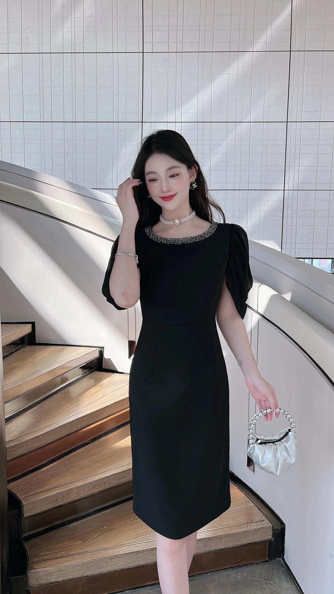 

2023 Spring/Summer Fashion New Women's Clothing Neckline Beaded Dress 0814