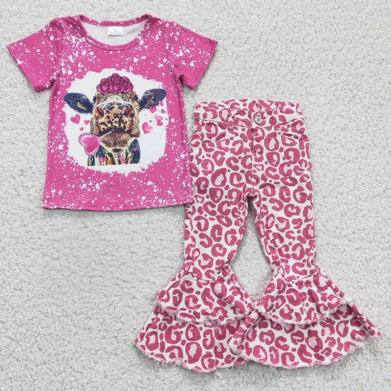 

Джинсовый комплект для маленьких девочек, пуловер из коровьей ткани в западном стиле, с короткими рукавами и леопардовыми штанами-колоколь...